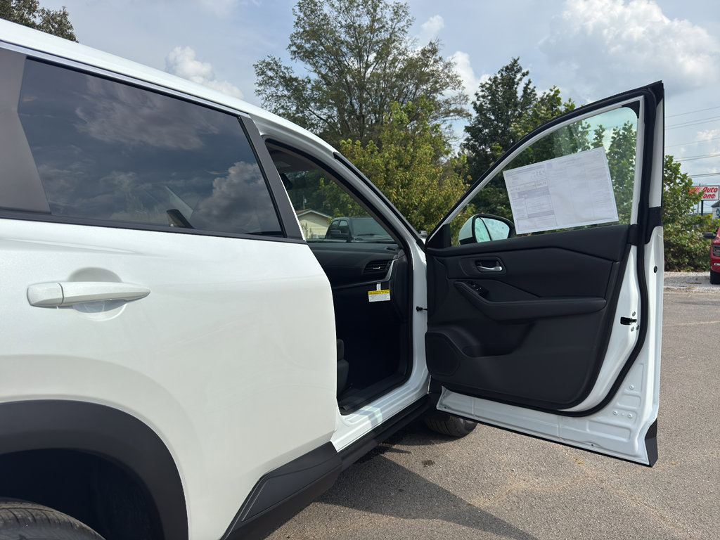 New 2026 Nissan Rogue SV image 20