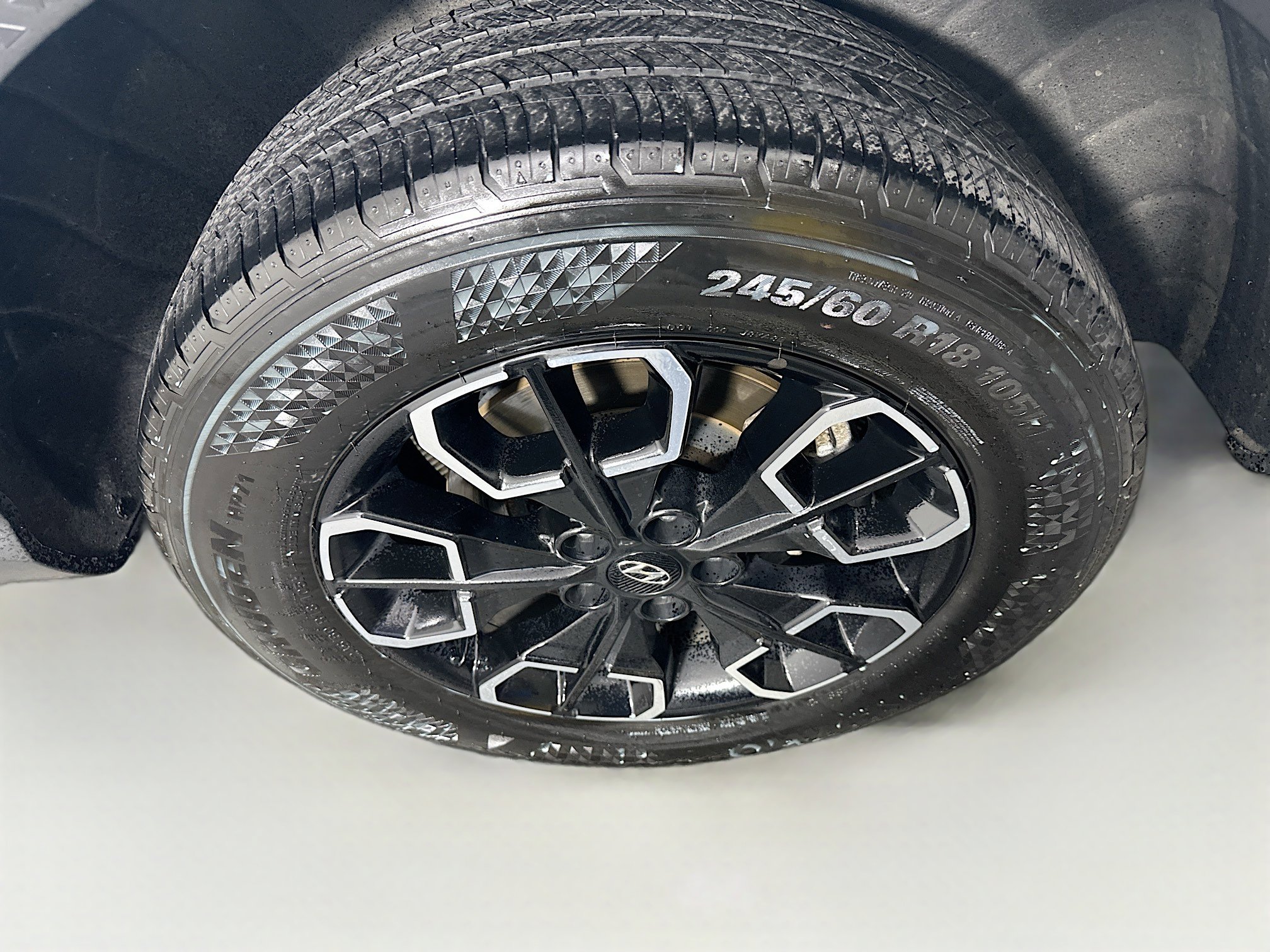 Used 2024 Hyundai Santa Cruz SEL image 11