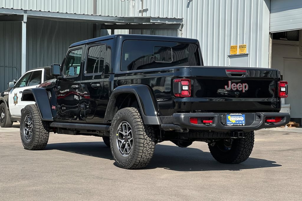 New 2026 Jeep Gladiator Rubicon w/ Steel Bumper Group AWD/4WD image 6