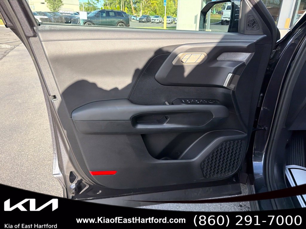 Used 2027 Kia Telluride S w/ Towing Package AWD/4WD image 31