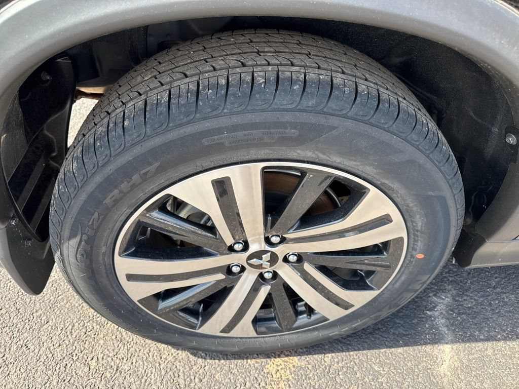New 2026 Mitsubishi Outlander Sport SE AWD/4WD image 43