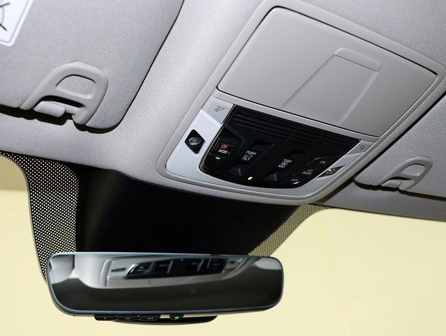 Used 2026 Acura MDX SH-AWD image 24