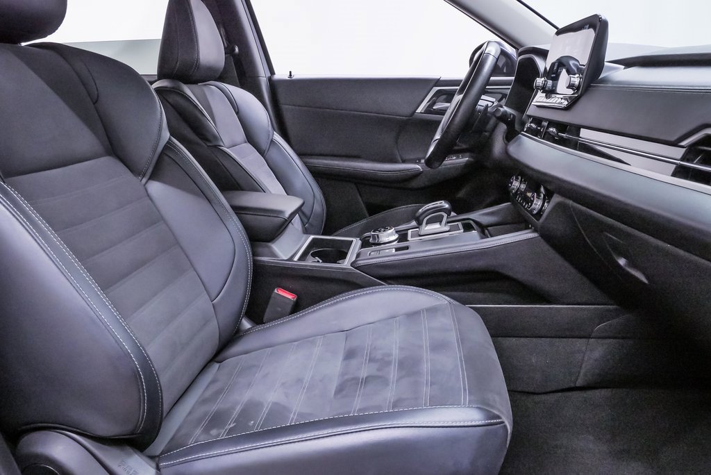 Used 2024 Mitsubishi Outlander SE image 14