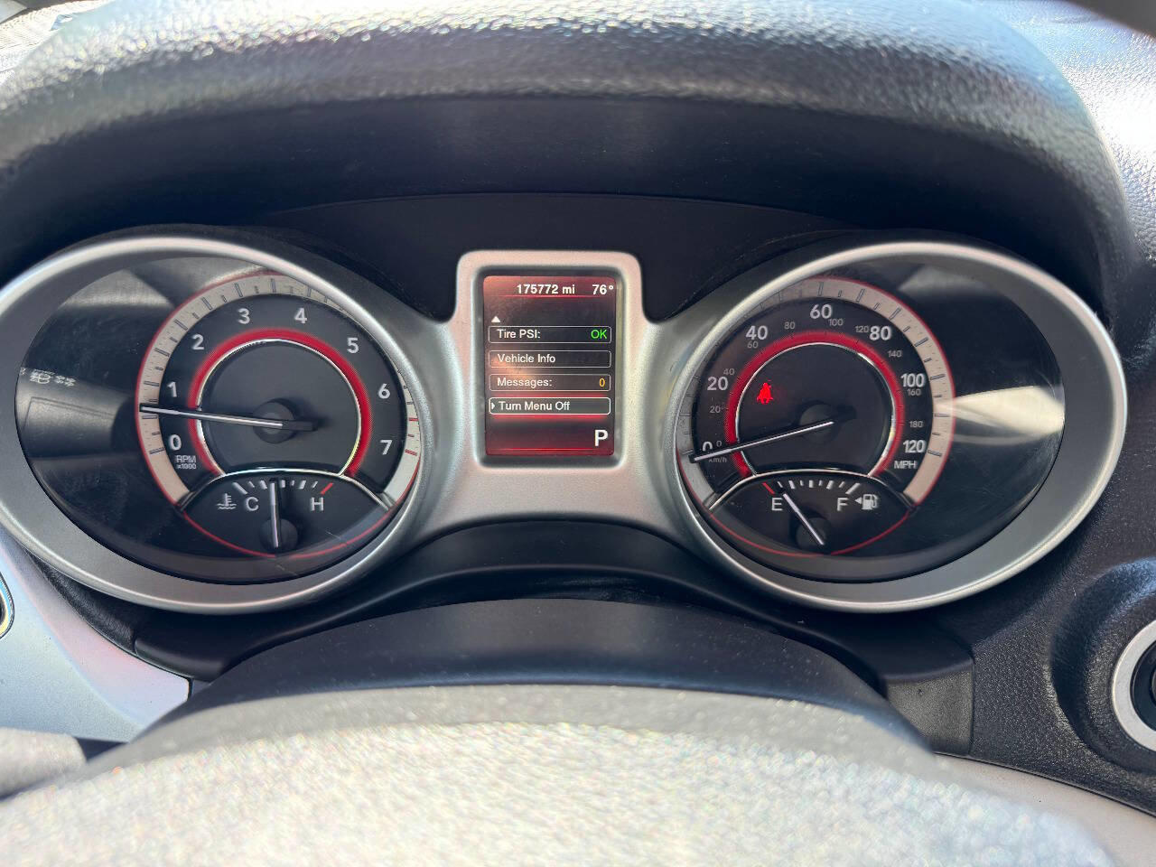 Used 2018 Dodge Journey SE image 17
