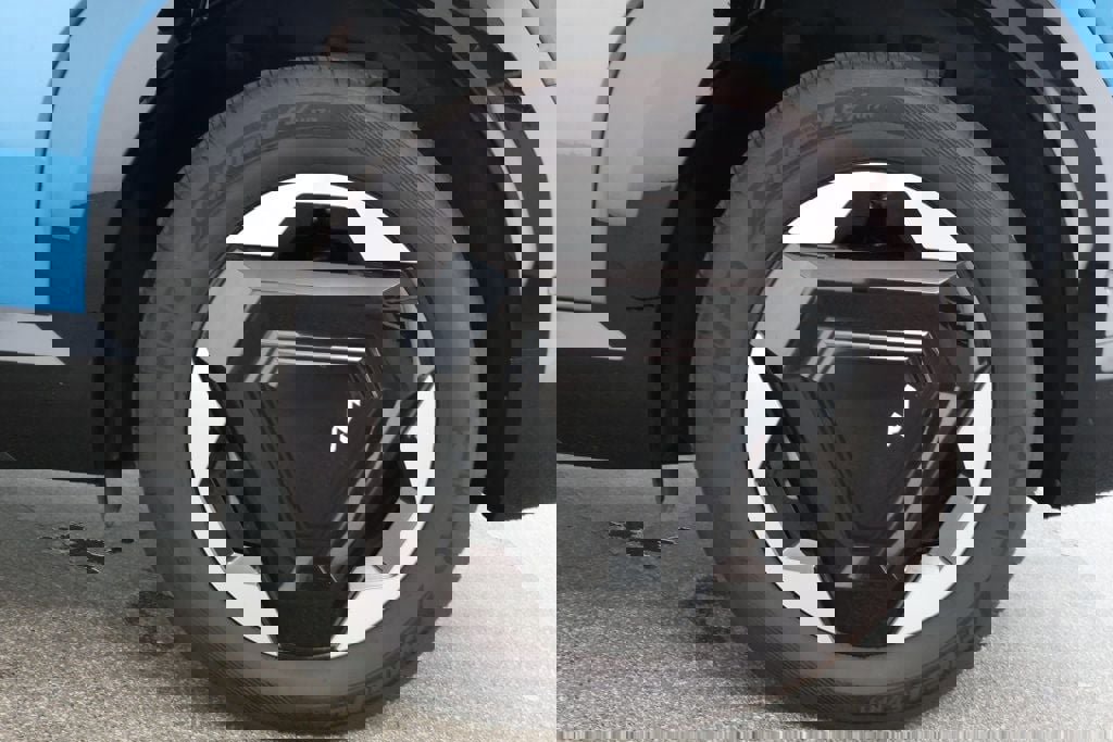 Used 2024 Kia EV9 Land image 9