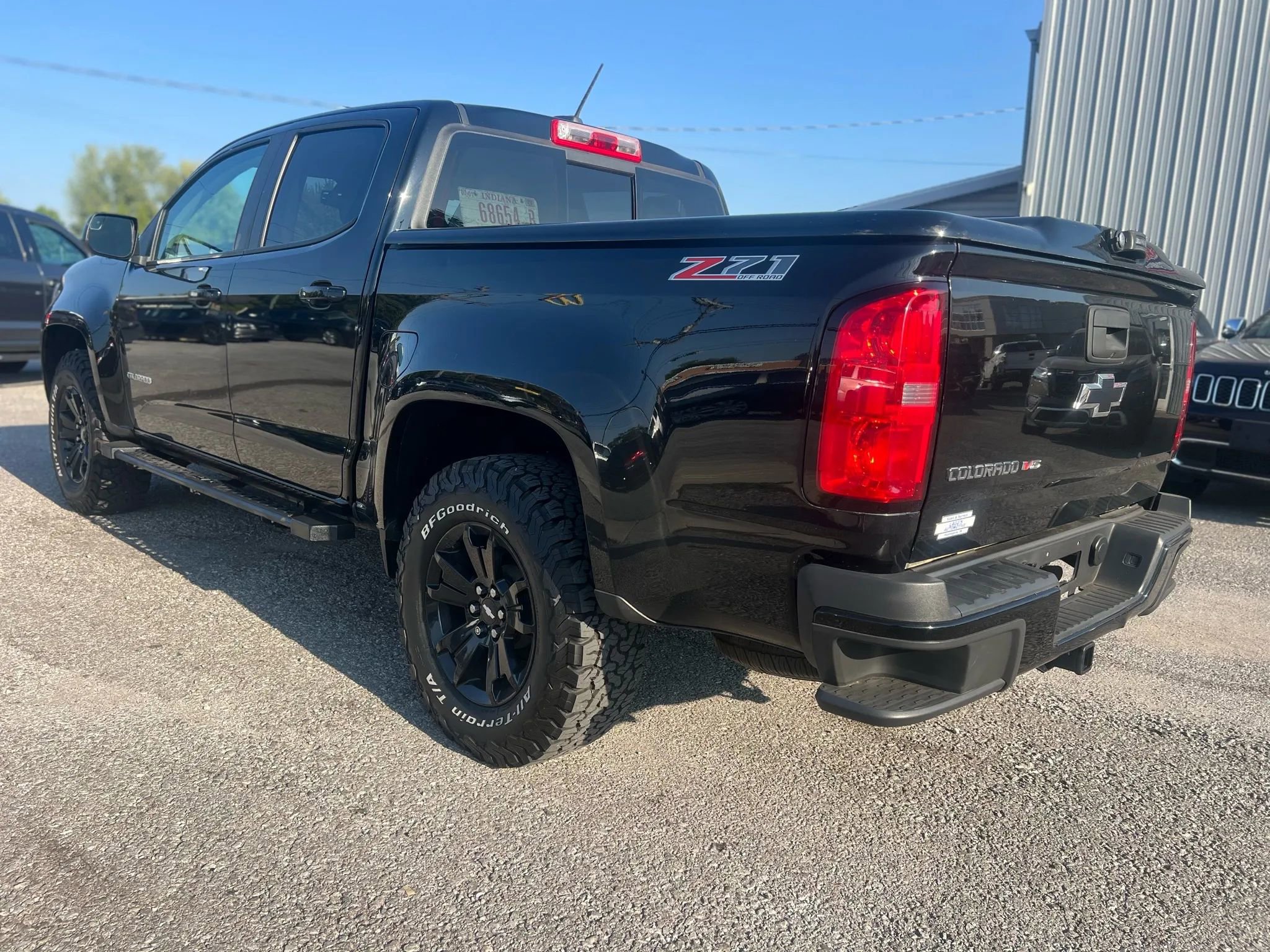 Used 2017 Chevrolet Colorado Z71 w/ Z71 Midnight Edition image 5