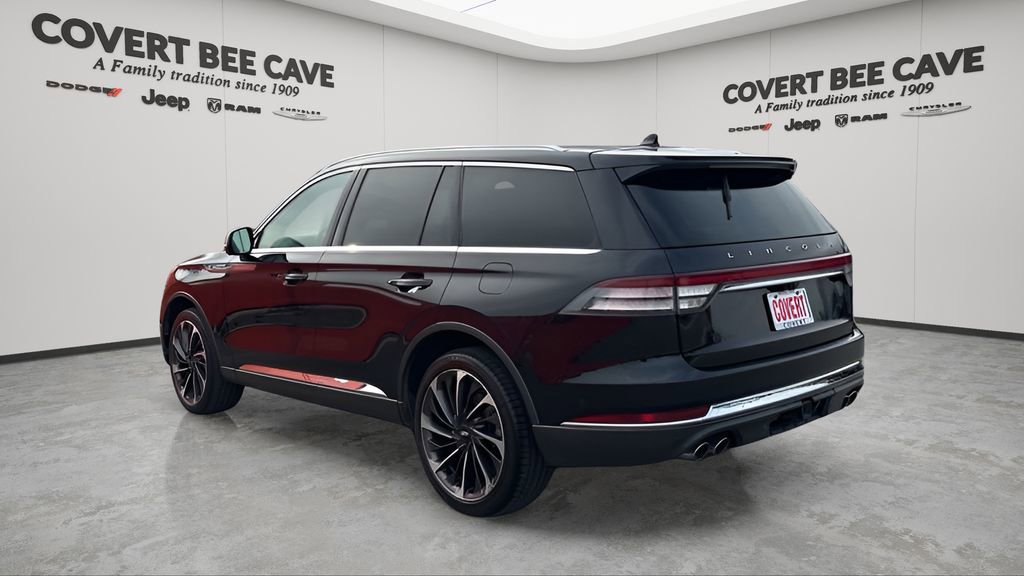 Used 2020 Lincoln Aviator Reserve w/ Equipment Group 202A image 6