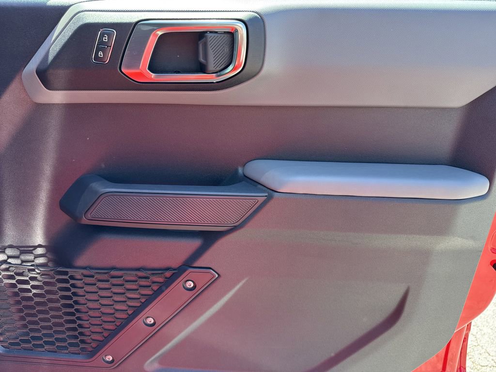 Used 2022 Ford Bronco Big Bend image 14