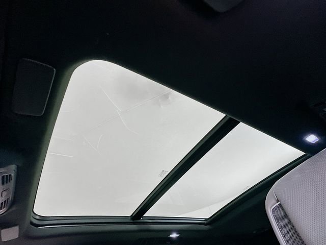 Certified 2023 Cadillac Escalade ESV Premium Luxury w/ LPO, Radiant Package image 24