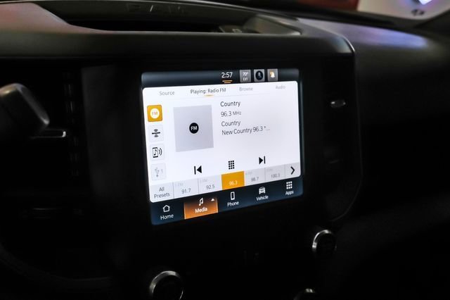 Used 2024 RAM 3500 Tradesman w/ Chrome Appearance Group image 24