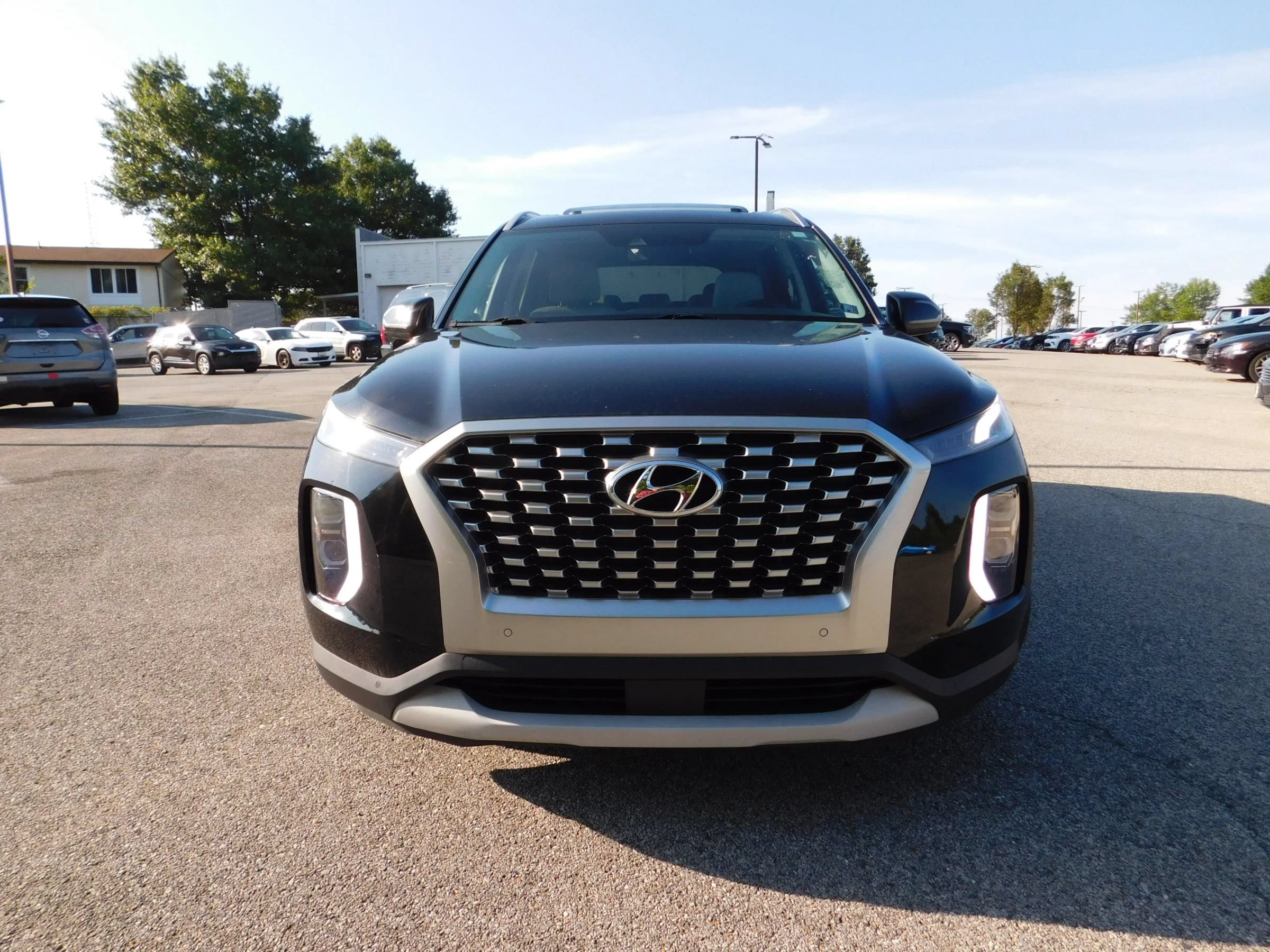 Used 2021 Hyundai Palisade SEL w/ Cargo Package AWD/4WD image 2
