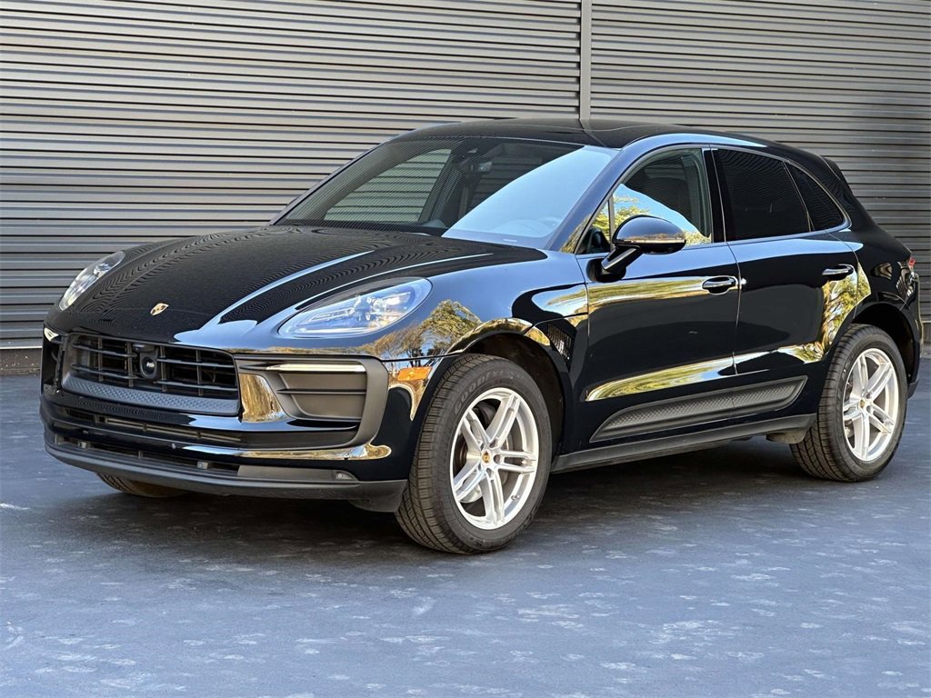 Certified 2025 Porsche Macan