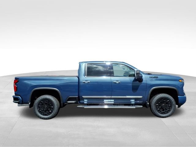 New 2026 Chevrolet Silverado 2500 High Country w/ High Country Premium Package AWD/4WD video 2