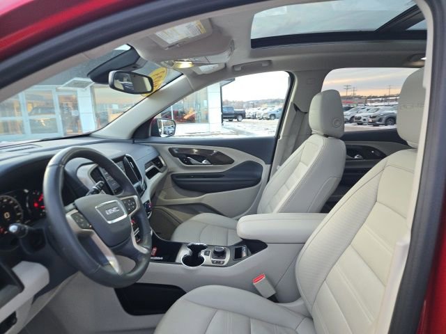Used 2023 GMC Terrain Denali image 18