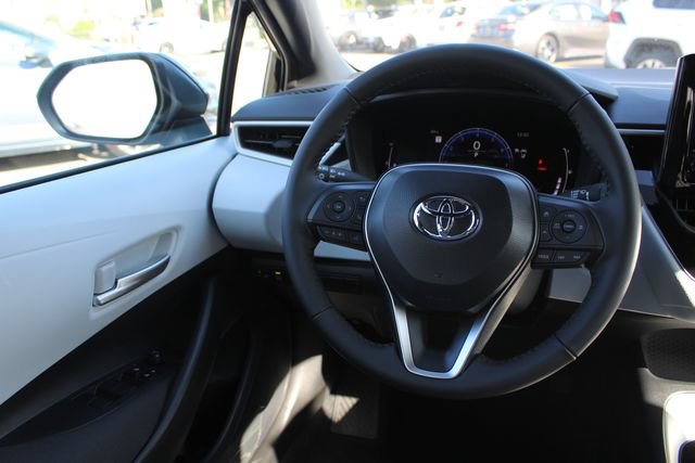Certified 2026 Toyota Corolla SE FWD image 40