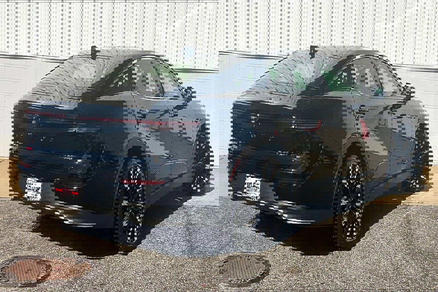 Used 2025 Toyota Crown Platinum image 17