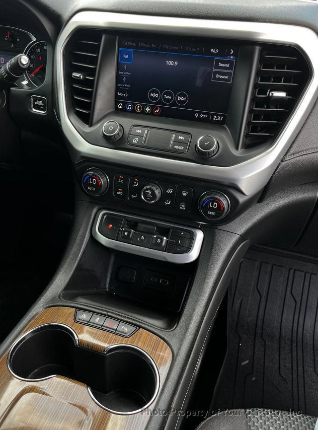 Used 2020 GMC Acadia SLE FWD image 19