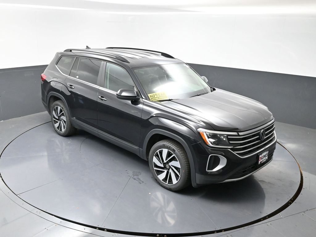 Used 2024 Volkswagen Atlas SE image 40