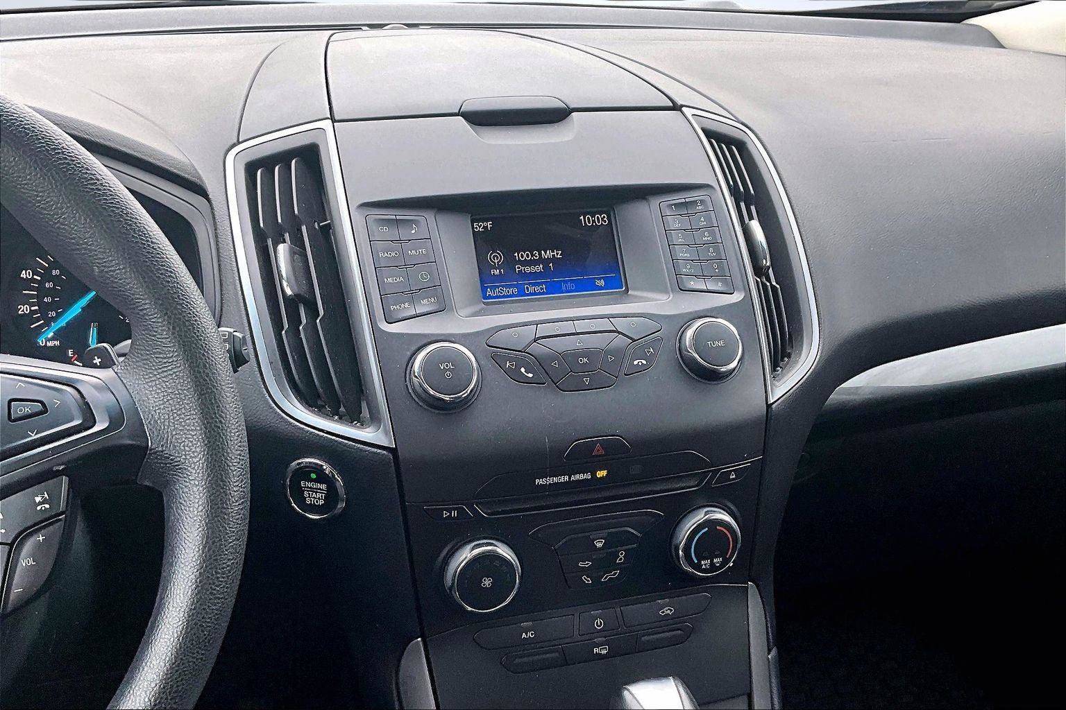 Used 2015 Ford Edge SE image 6