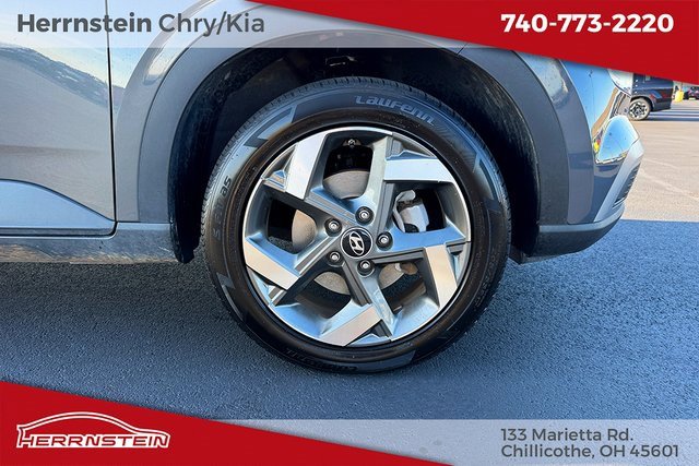 Used 2024 Hyundai Venue SEL image 29