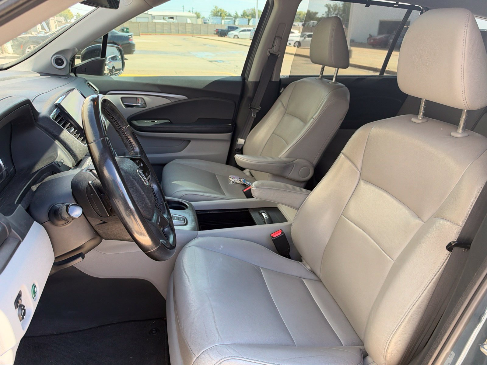 Used 2021 Honda Pilot Special Edition image 11