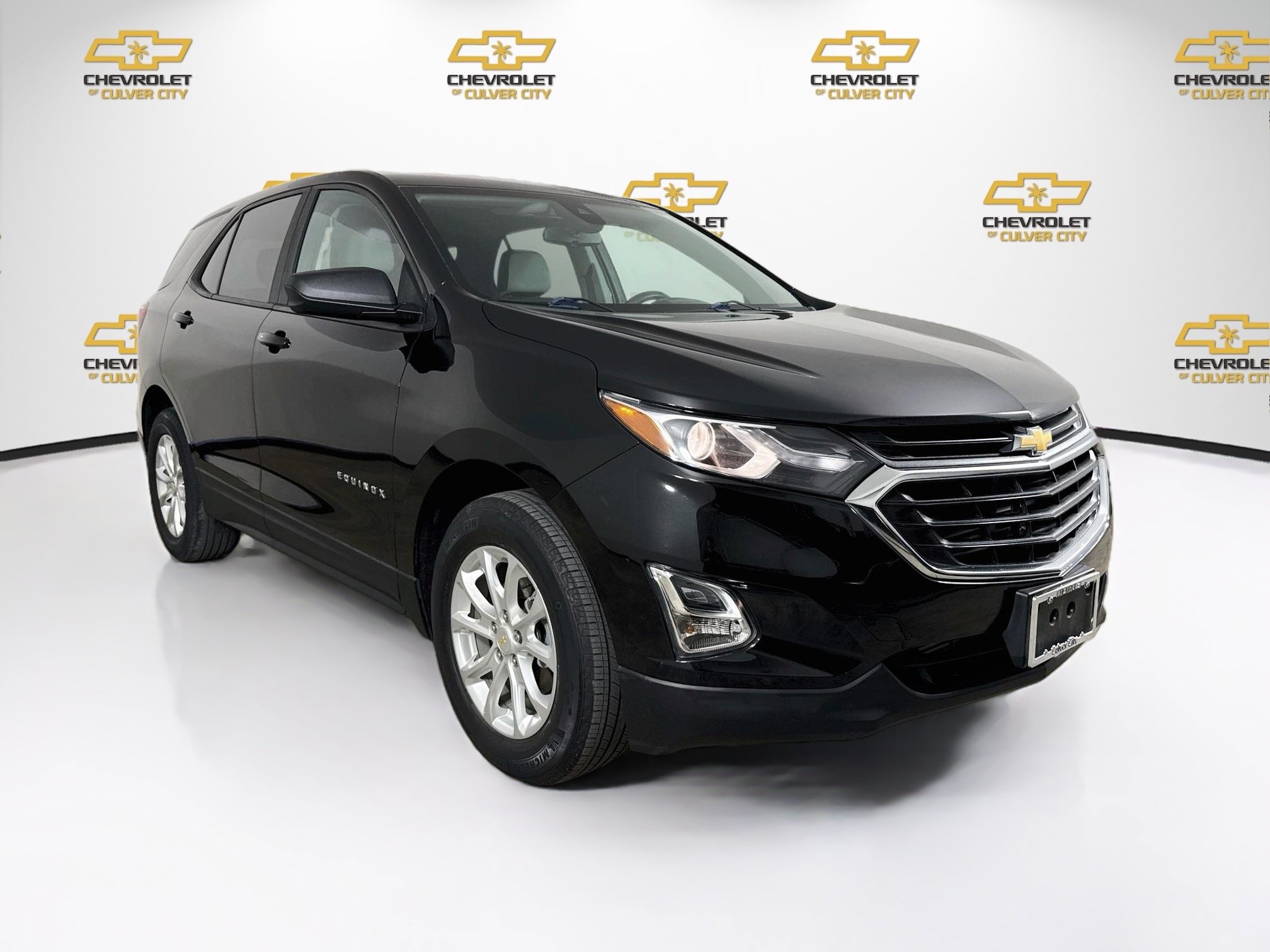 Used 2020 Chevrolet Equinox LS w/ LS Convenience Package