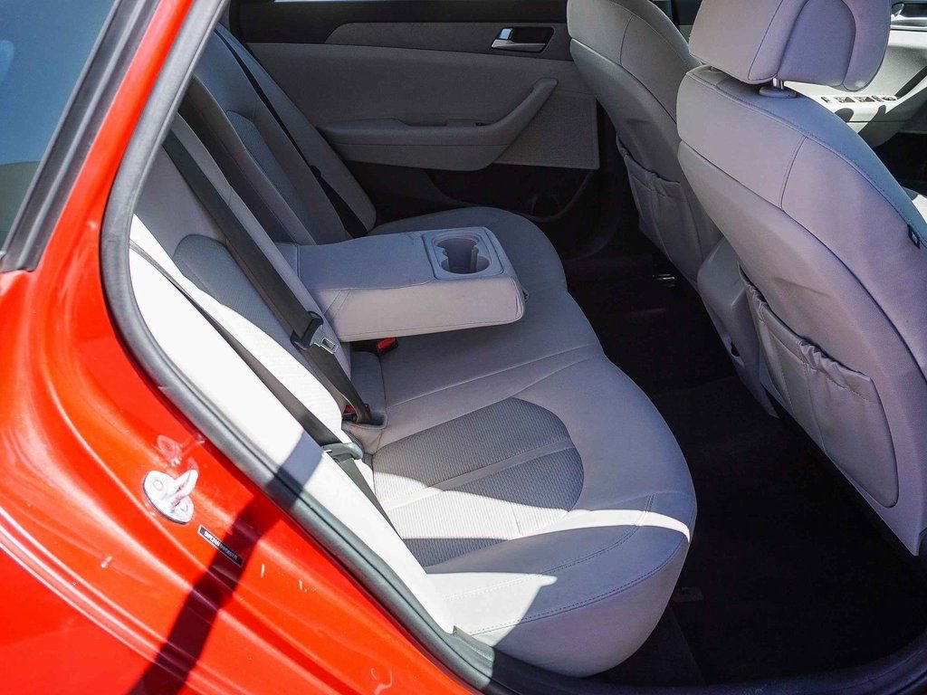 Used 2017 Hyundai Sonata SE image 13