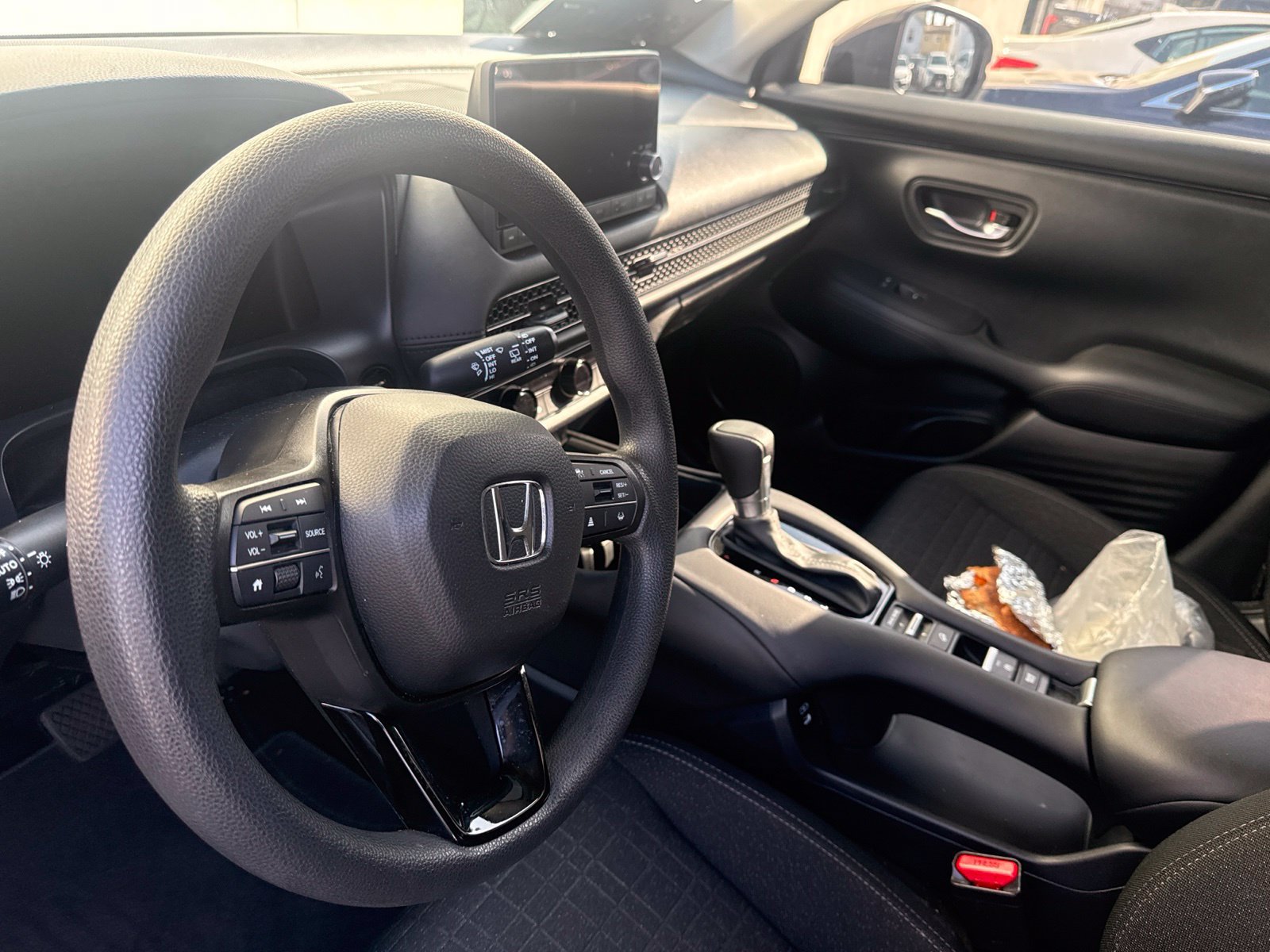 Used 2025 Honda HR-V LX image 15