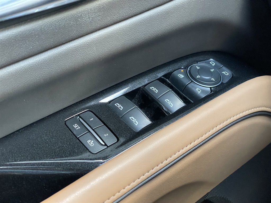 Used 2021 Cadillac Escalade ESV Sport w/ Driver Assist Tech Package RWD image 38