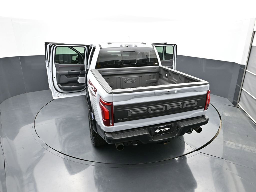 Used 2025 Ford F150 Raptor AWD/4WD image 39