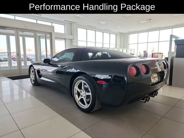 Used 2004 Chevrolet Corvette Base w/ Preferred Equipment Group image 5