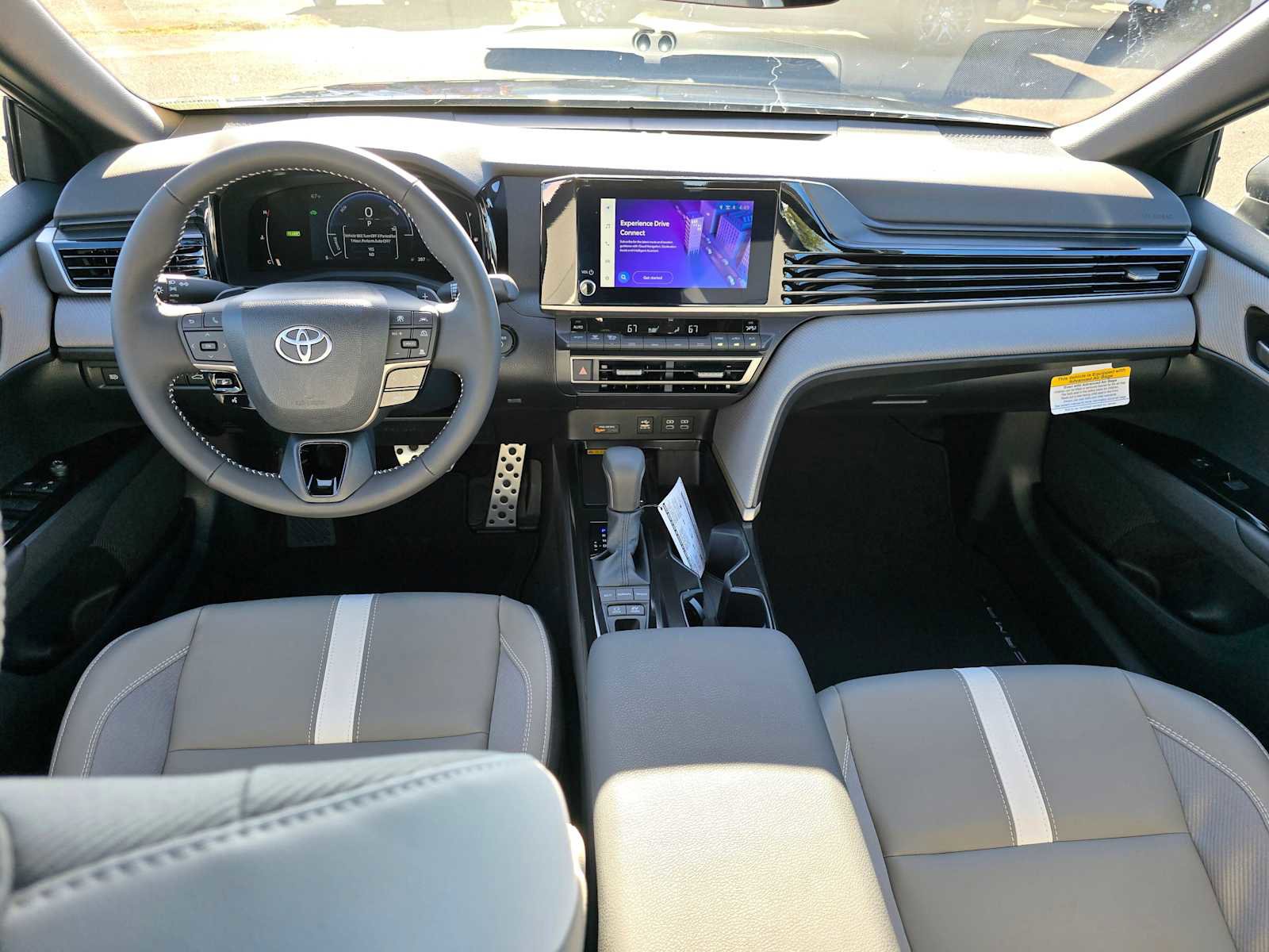 Certified 2025 Toyota Camry SE image 18