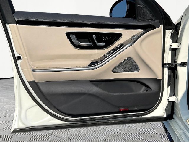 Used 2023 Mercedes-Benz S 500 4MATIC image 21