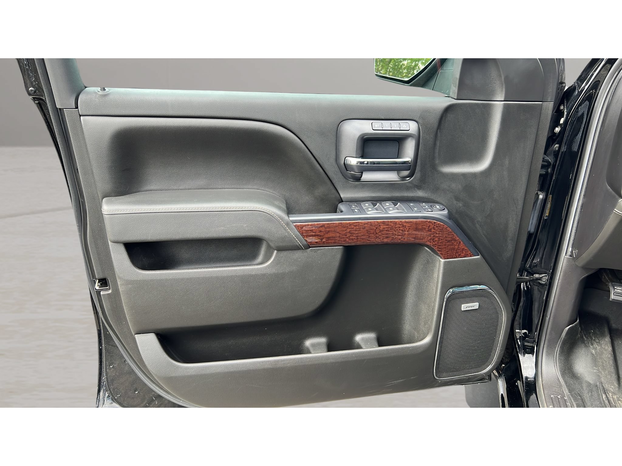 Used 2015 GMC Sierra 1500 SLT AWD/4WD image 26