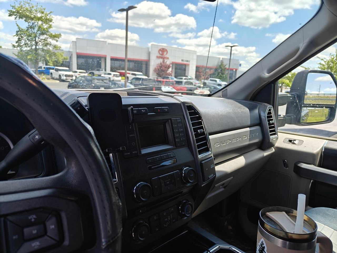 Used 2017 Ford F250 XLT w/ XLT Value Package AWD/4WD image 7