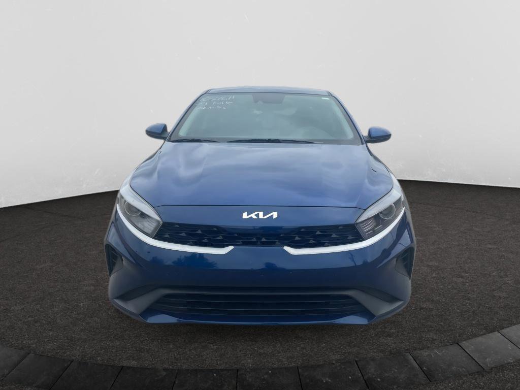 Used 2024 Kia Forte LXS image 2