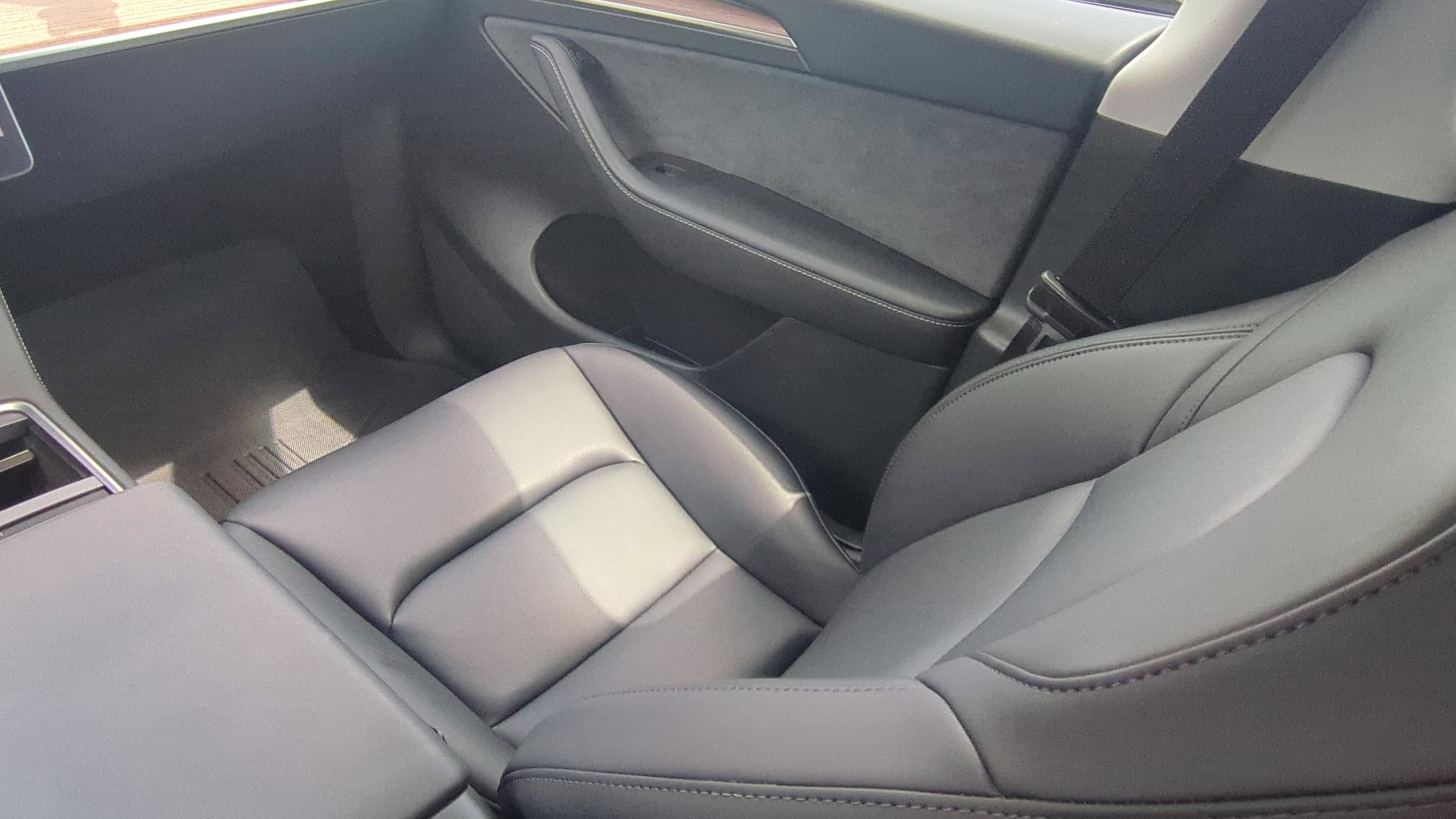 Used 2024 Tesla Model Y Long Range image 15