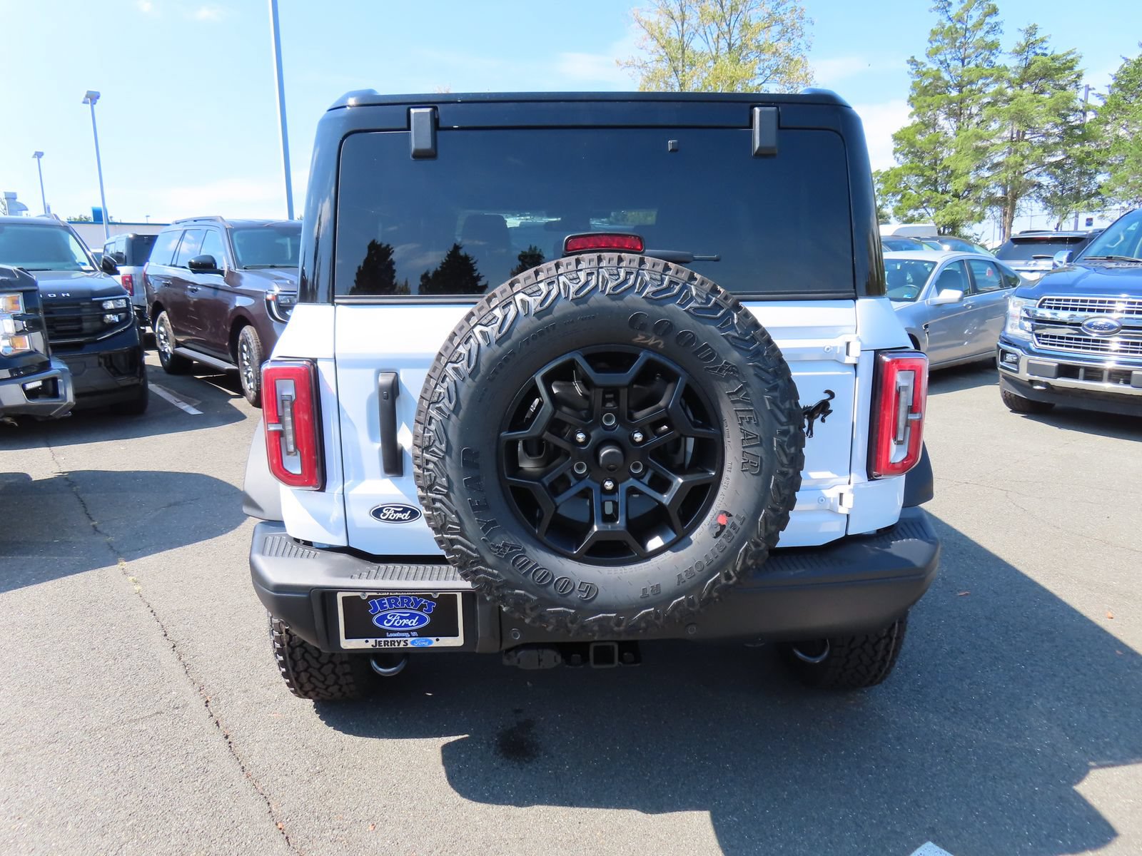 New 2026 Ford Bronco Badlands AWD/4WD image 5