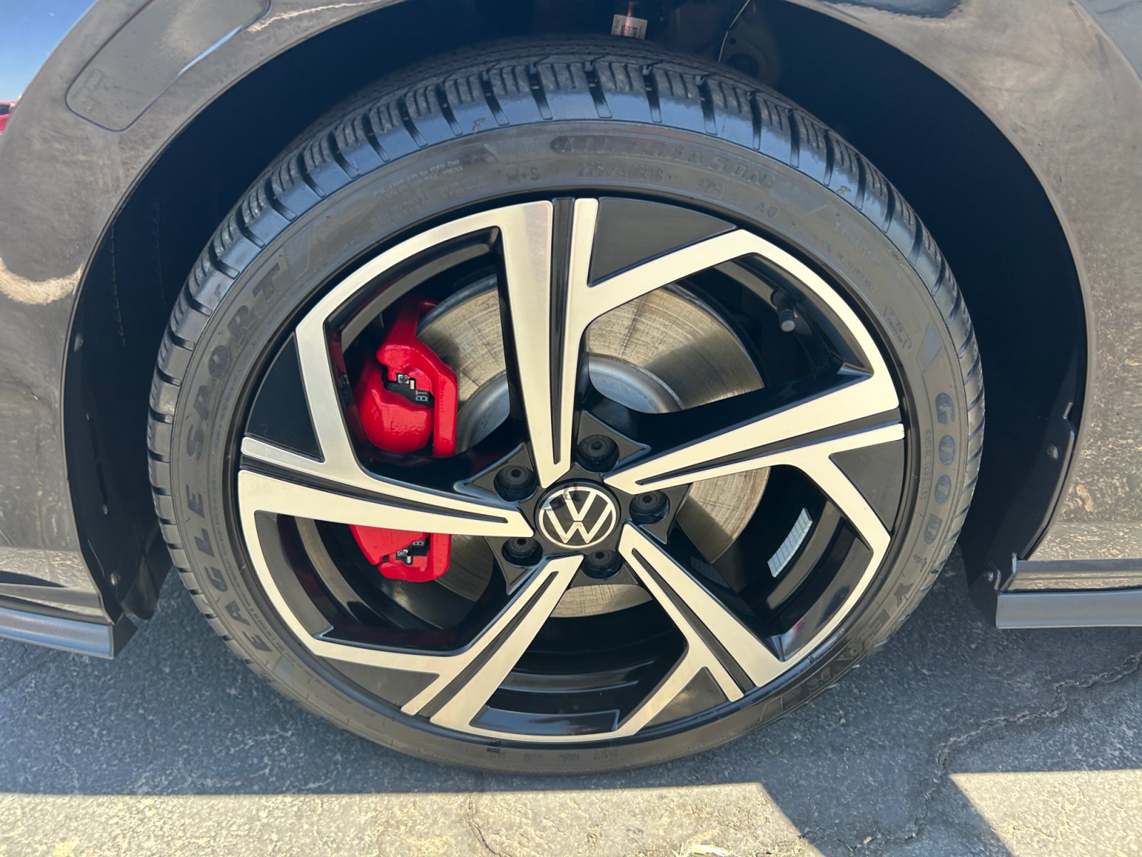 Certified 2024 Volkswagen GTI SE w/ SE Leather Seats Package FWD image 25