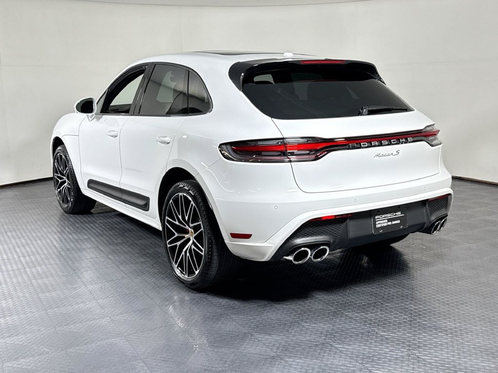 Certified 2026 Porsche Macan S AWD/4WD image 3
