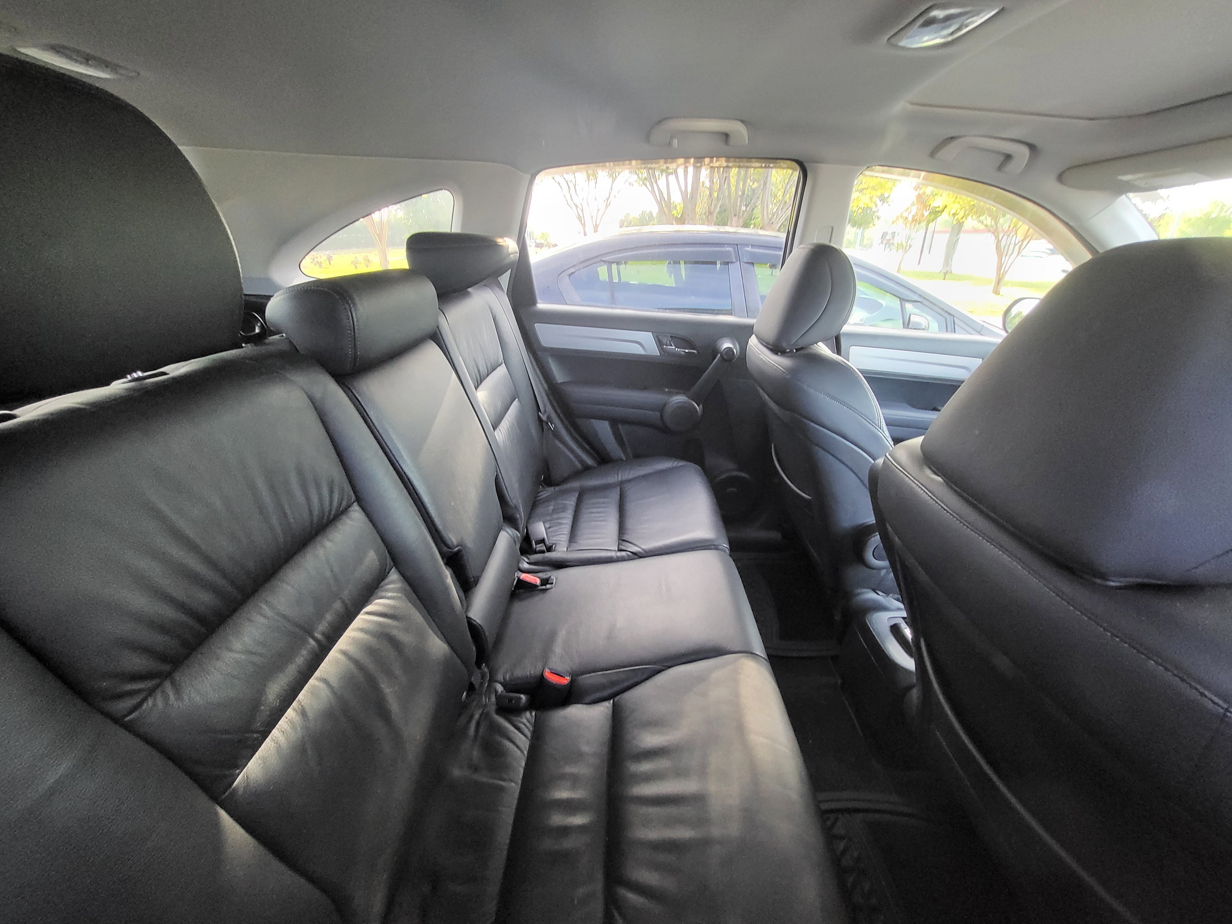 Used 2011 Honda CR-V EX-L image 9