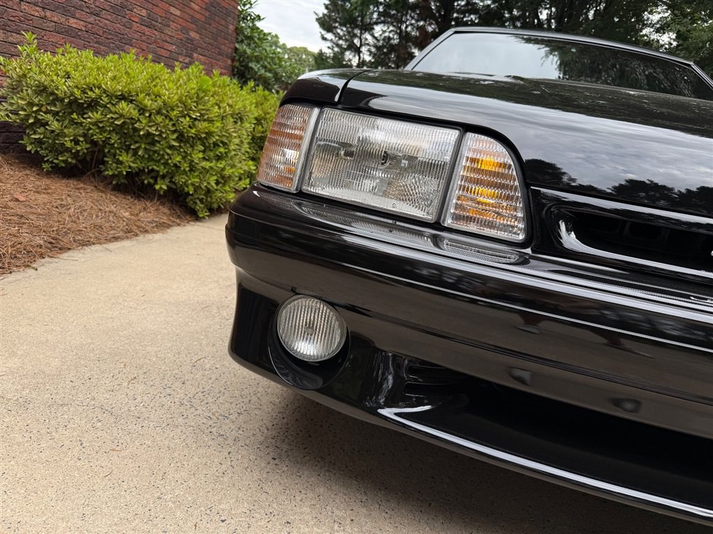 Used 1993 Ford Mustang Cobra RWD image 11