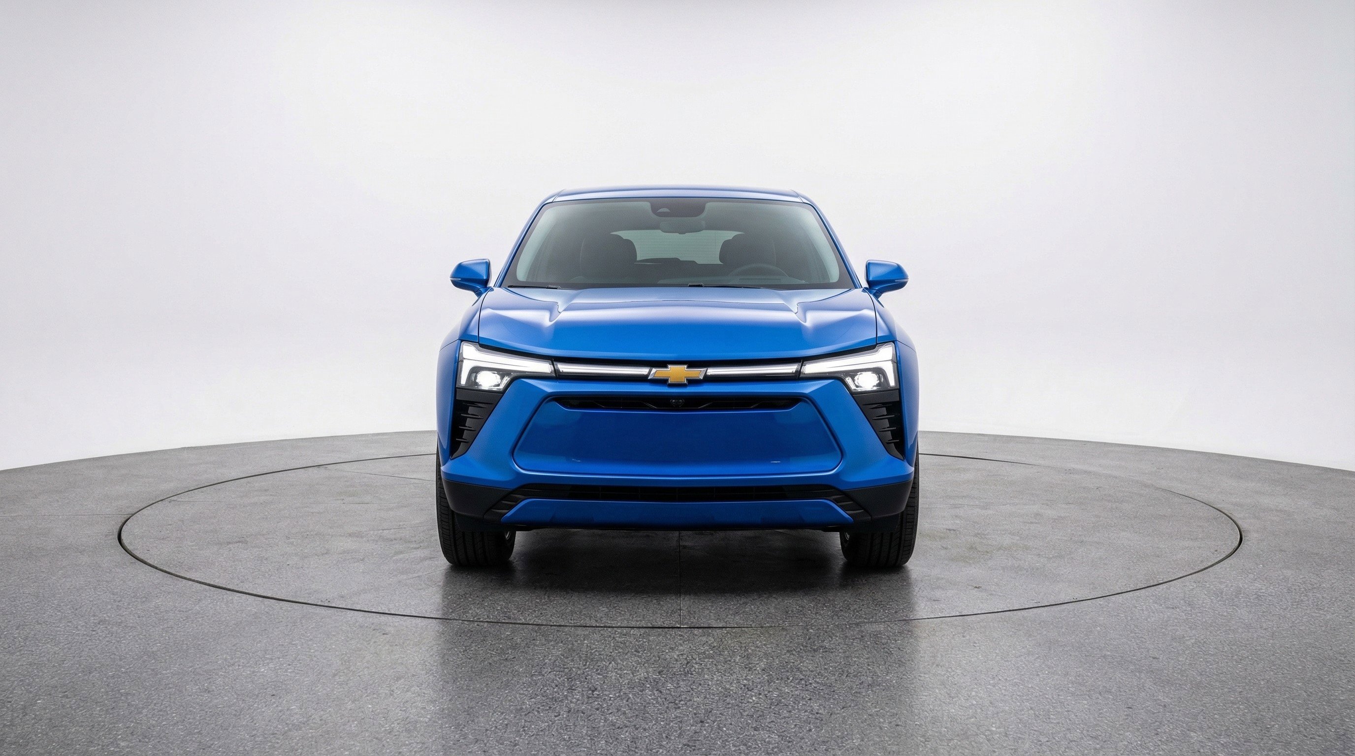 Used 2025 Chevrolet Blazer LT image 2