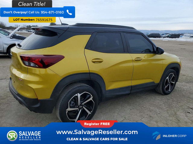 Used 2023 Chevrolet TrailBlazer RS w/ Sun and Liftgate Package image 4