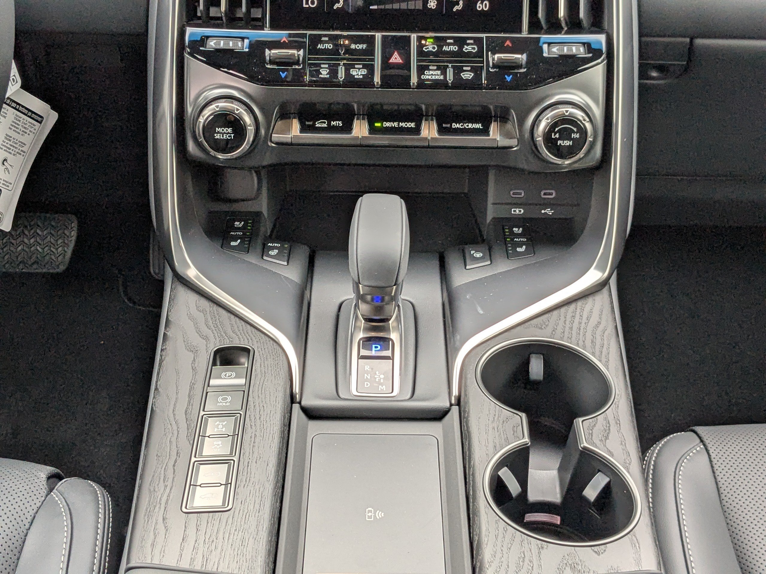 New 2026 Lexus LX 700h Luxury w/ Accessory Package (Z1) AWD/4WD image 18