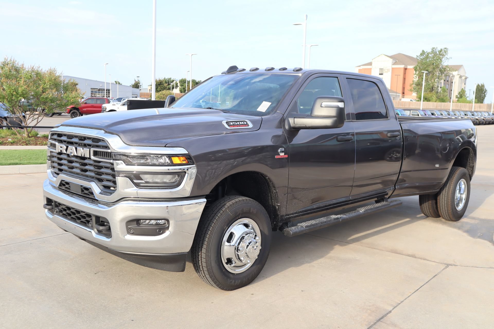 New 2026 RAM 3500 Tradesman AWD/4WD image 10