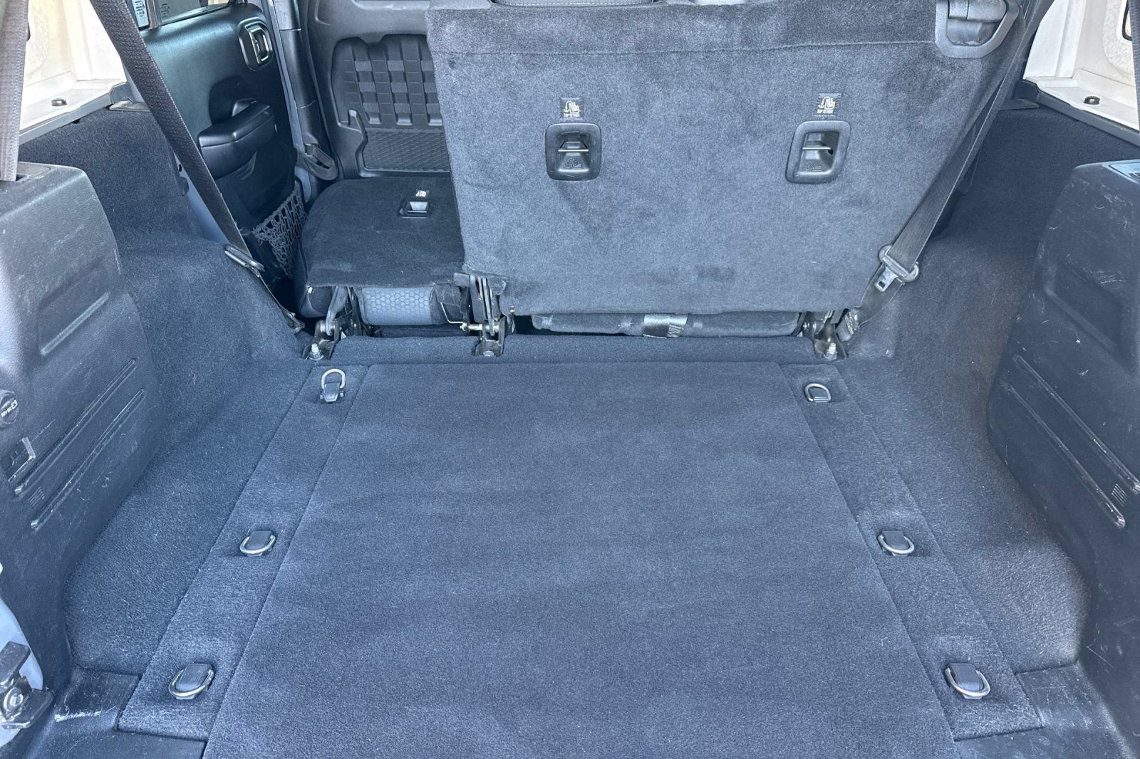 Used 2018 Jeep Wrangler Unlimited Rubicon AWD/4WD image 15