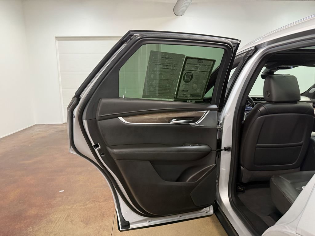 Used 2020 Cadillac XT5 Premium Luxury image 45