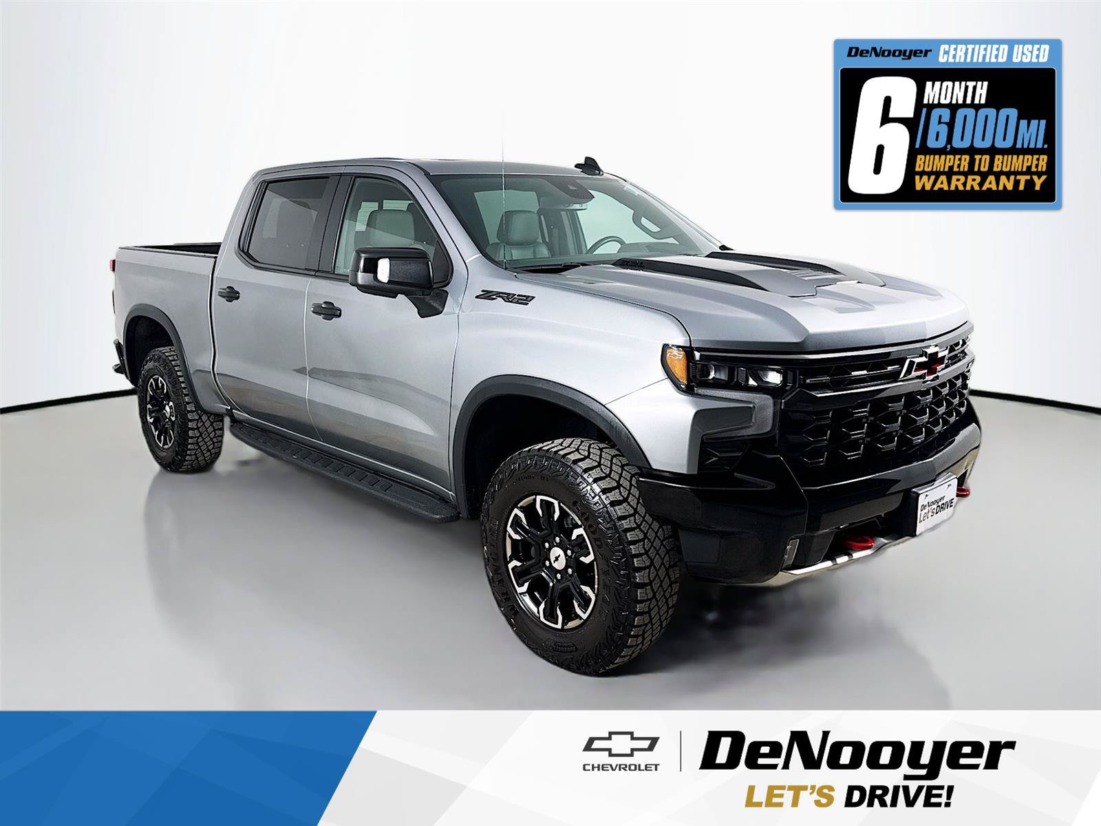 Used 2023 Chevrolet Silverado 1500 ZR2 AWD/4WD image 1