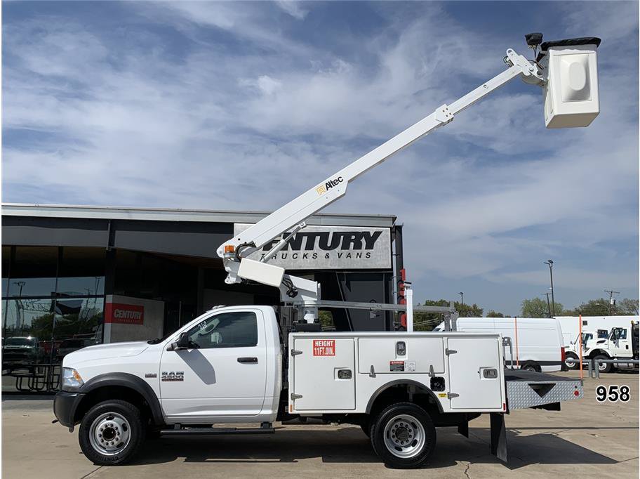 Used 2018 RAM 4500 Tradesman RWD image 10